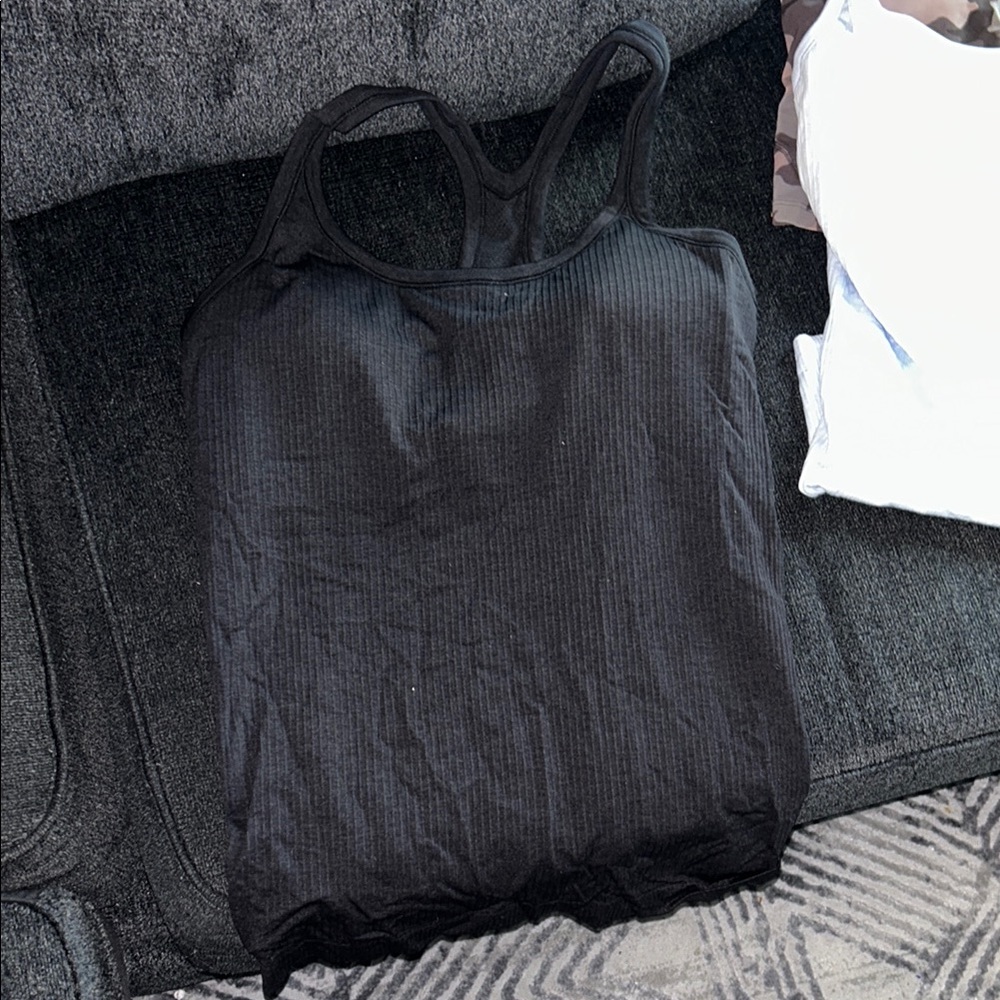 Lululemon ebb to street tank